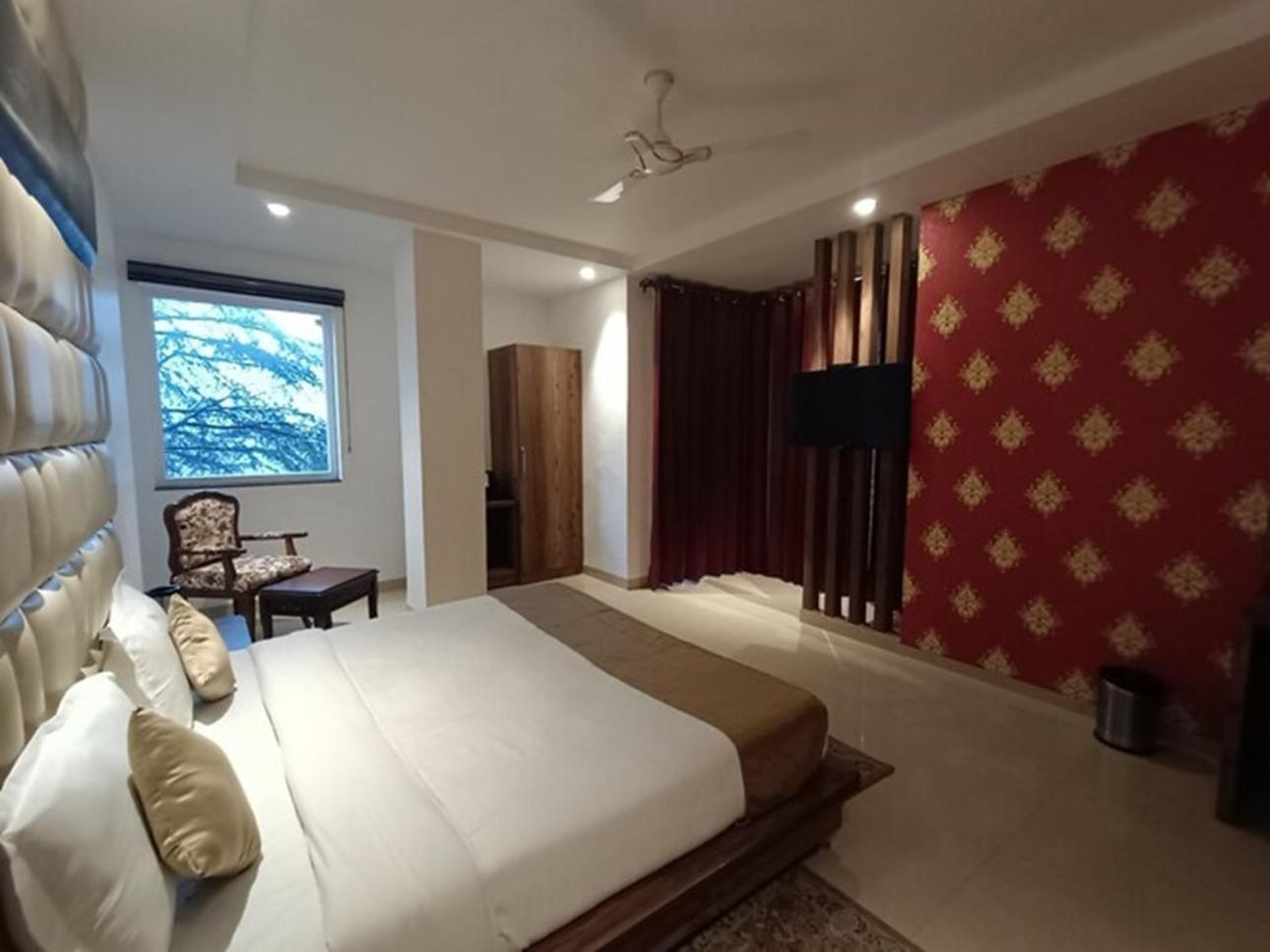 Rr Hotel & Resort Dharamshala Exterior foto